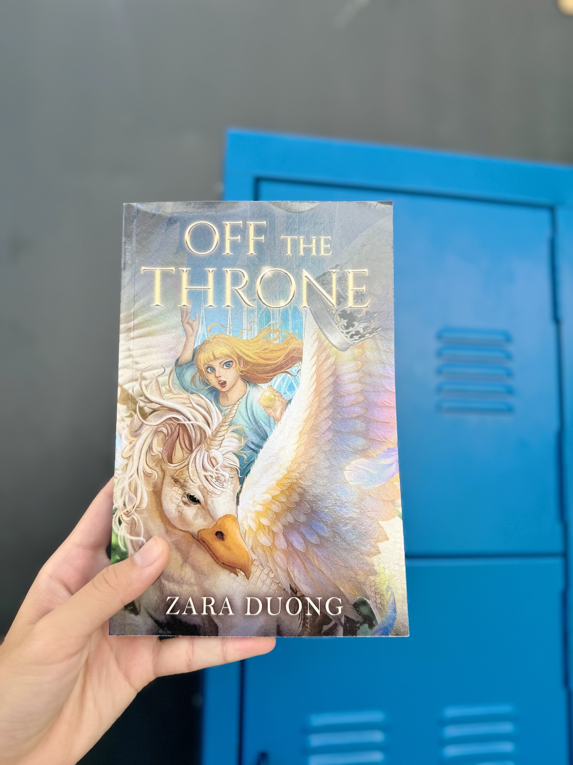 off-the-throne-author-zara-duong