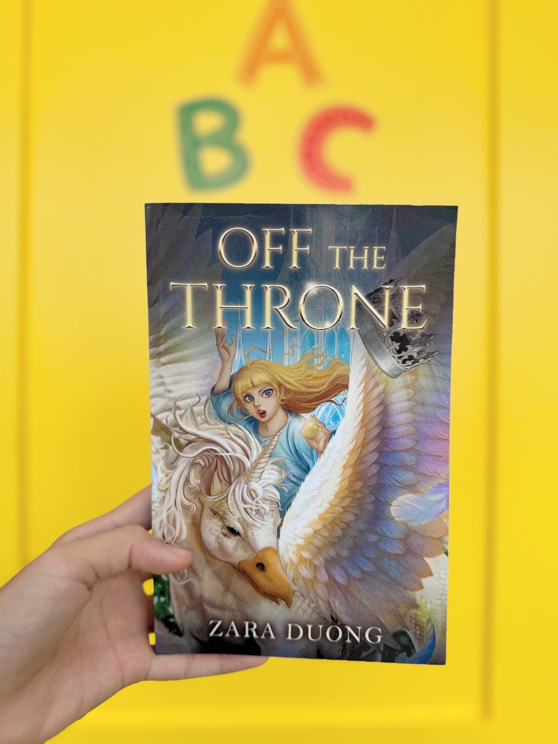 off-the-throne-author-zara-duong-3